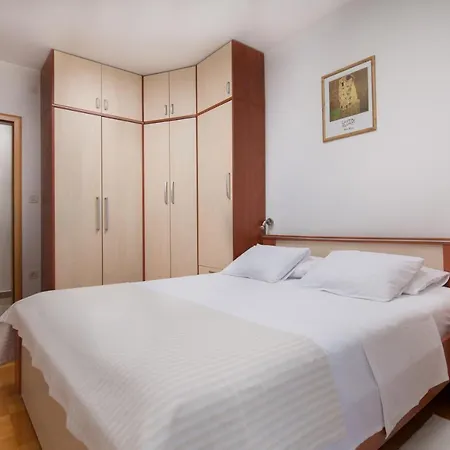 Rosemary Apartment Icici